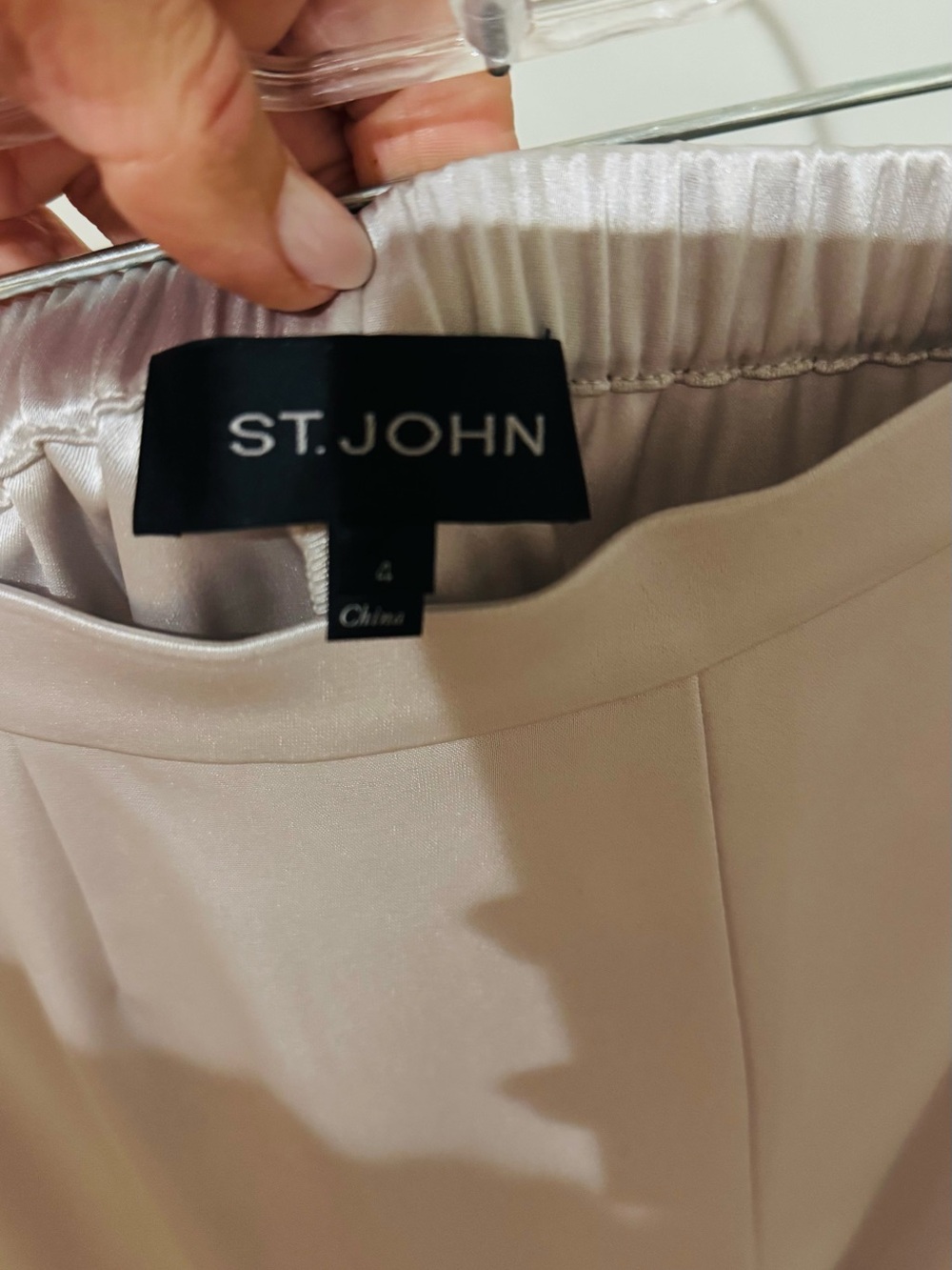 St John women Collection Kate liquid satin pants size 4 - Picture 3 of 8